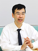 若井建志氏